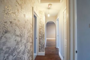Entrance Hallway- click for photo gallery